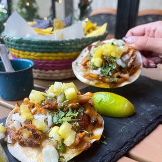 Volcanes Al Pastor | Trio (3)
