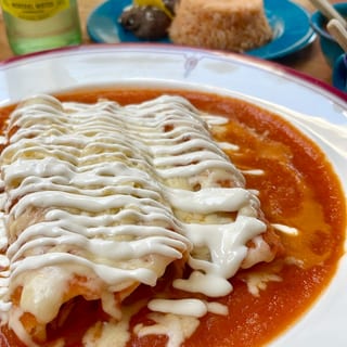 Red Chicken Enchiladas